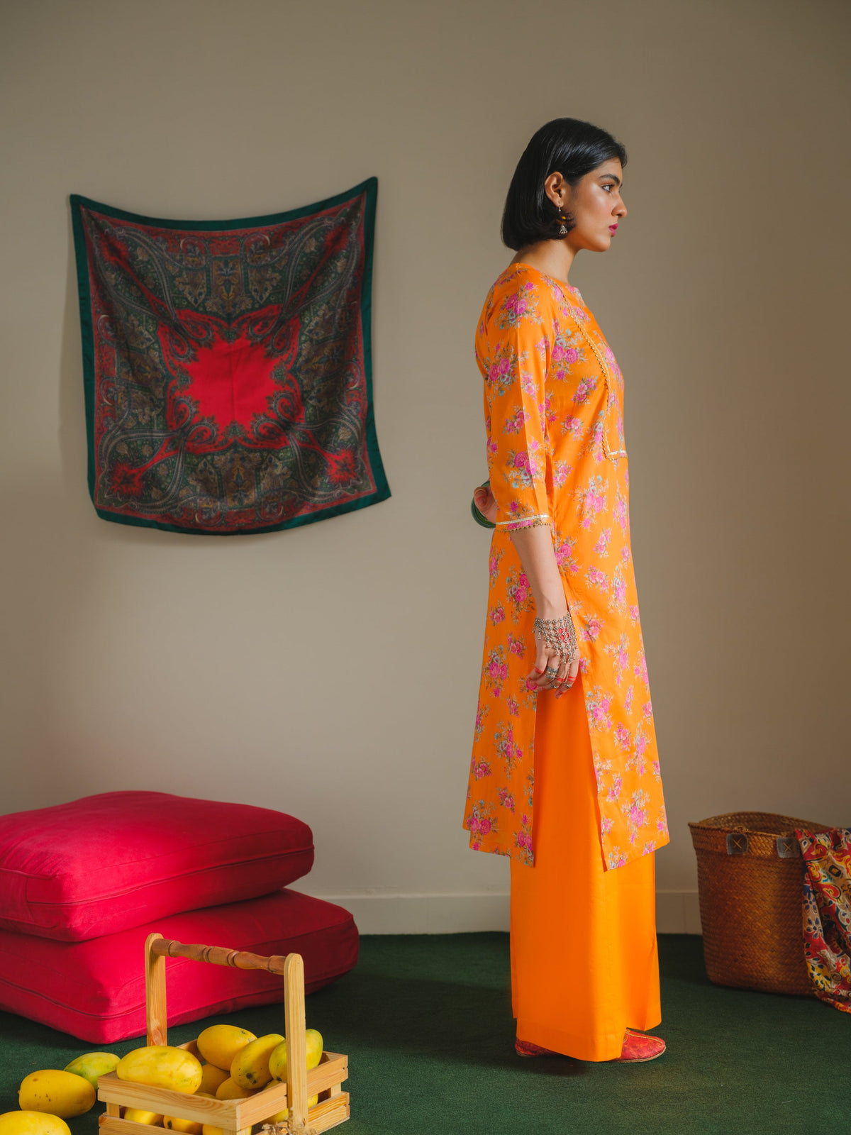 Adaa-e-Angrai